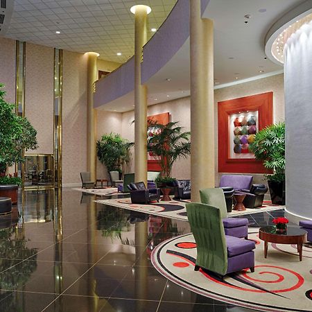 מלון הרנדון Hilton Washington Dulles Airport מראה פנימי תמונה