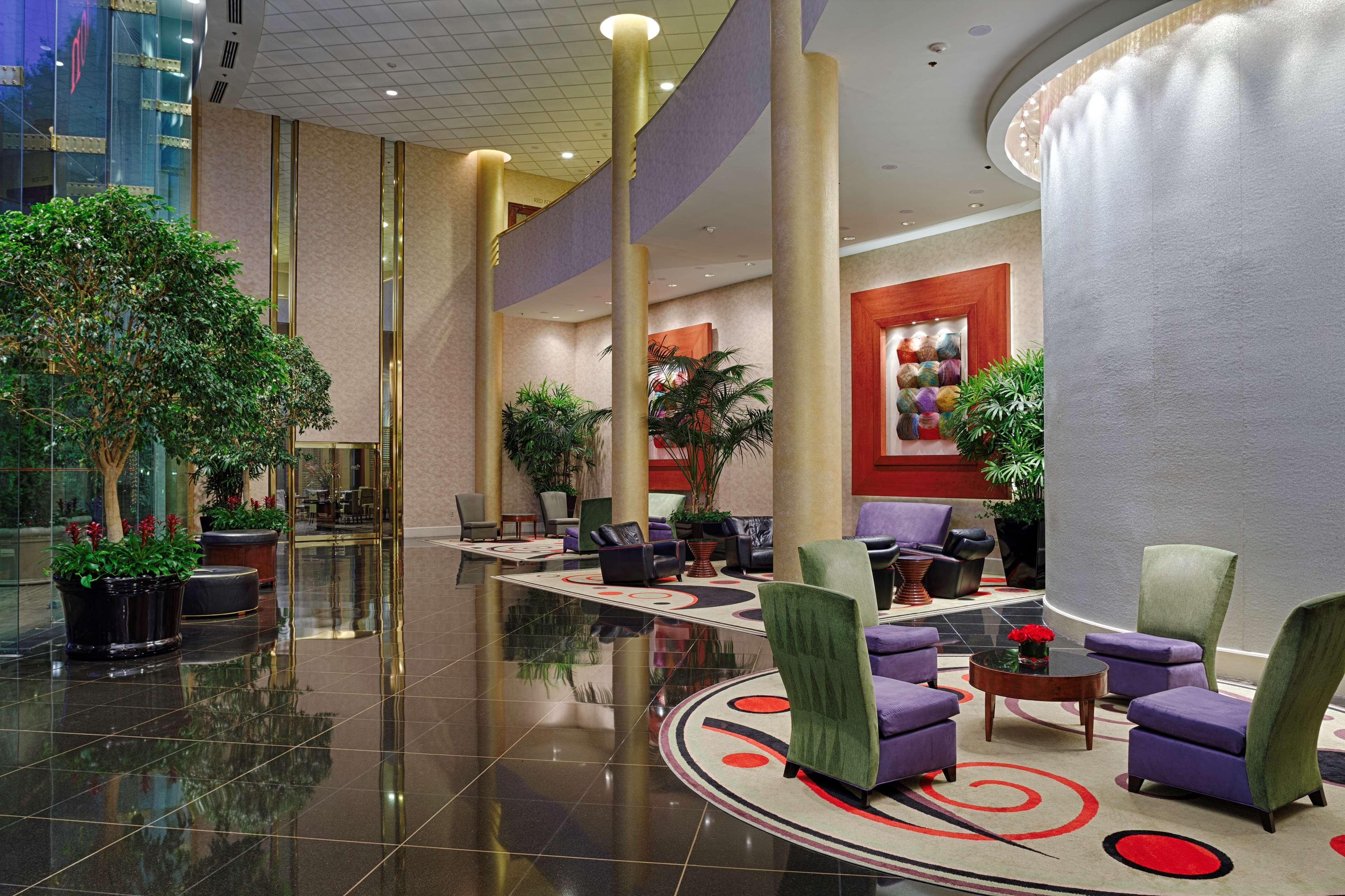 מלון הרנדון Hilton Washington Dulles Airport מראה פנימי תמונה